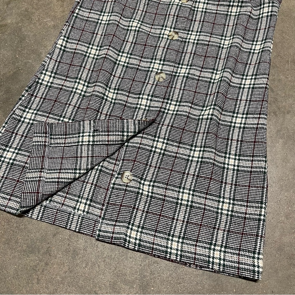 NFS - Picture 3 of 8